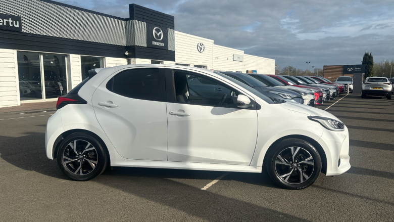 Toyota Yaris 1.5 Hybrid Design 5dr CVT Hybrid Hatchback